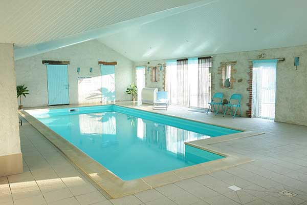 Piscine intérieure